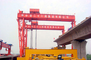 Gantry Crane for Beam Handling