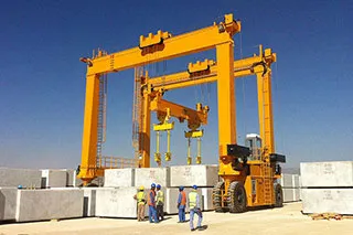 Straddle Carrier Gantry Crane