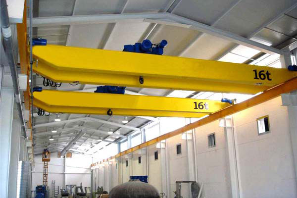 Double Girder Overhead Crane With Electric Hoist