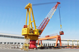 Kingpost crane